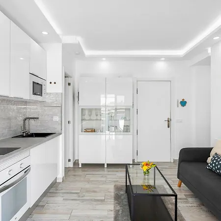 Апартаменты Medano4you Surfers Paradise Plaza Penthouse *